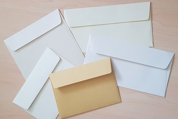 USTOMISE ENVELOPES